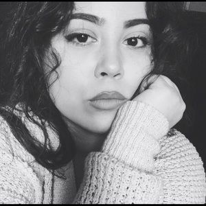 Meet your Posher, Alena